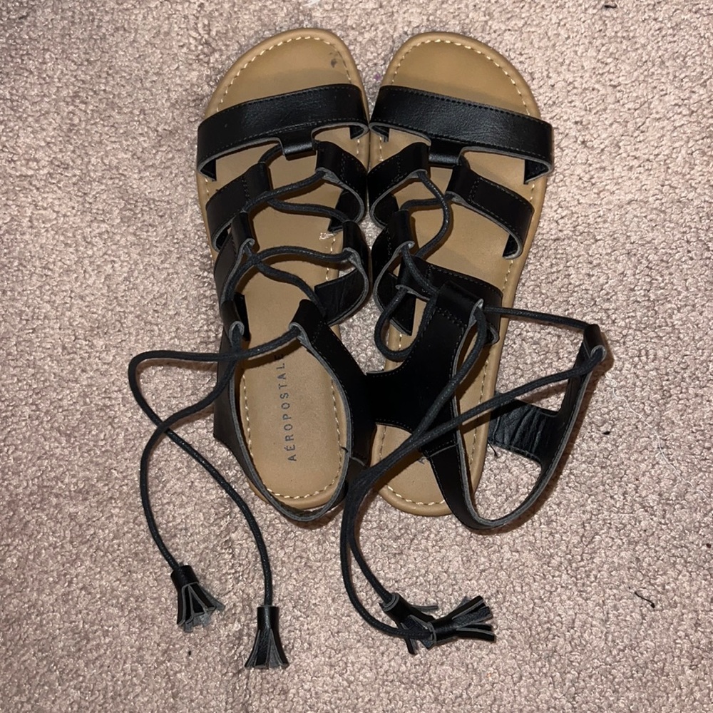 Strappy sandles